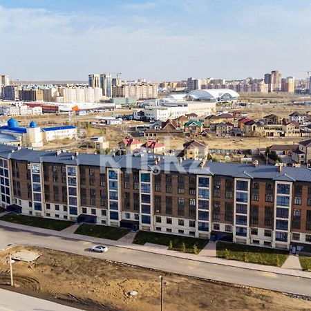 Двух Комнатная Квартира Люкс Karagandy Exterior foto